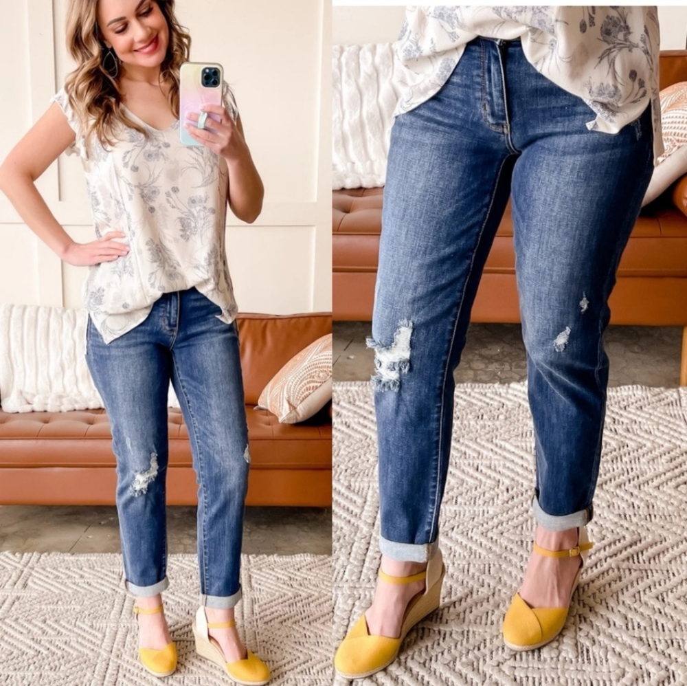 Judy Blue Jeans Appetite For Destruction Mid Rise Slim Fit Size 7 / 28